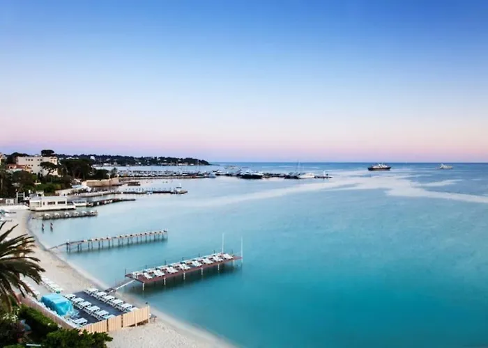 Proche 3p+40m2 Terrasse Αντίμπ