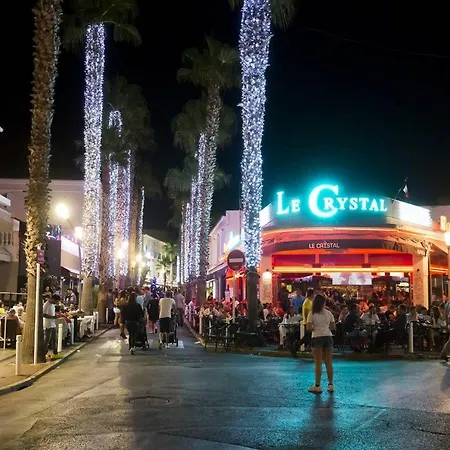 Proche 3p+40m2 Terrasse * 昂蒂布